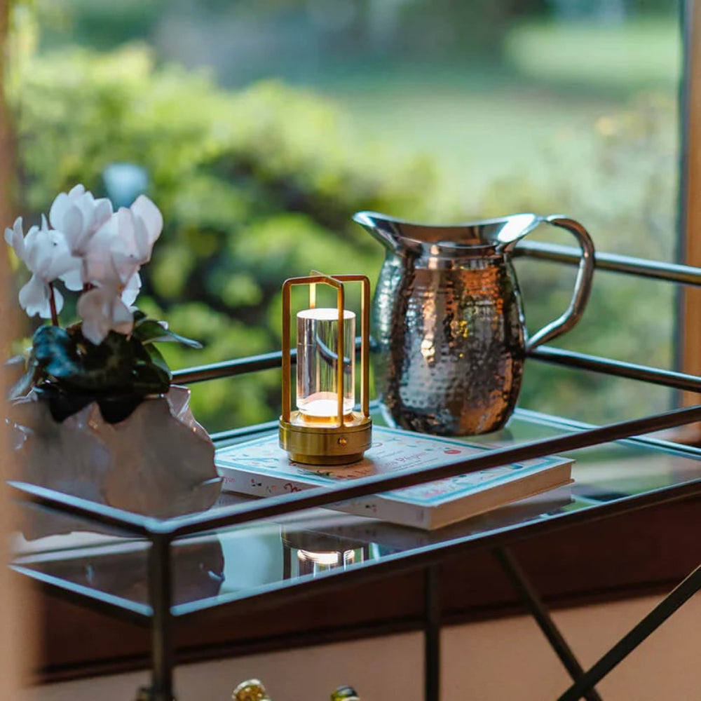 Minimalist Metal Cordless Rechargeable Indoor Outdoor Table Lamp