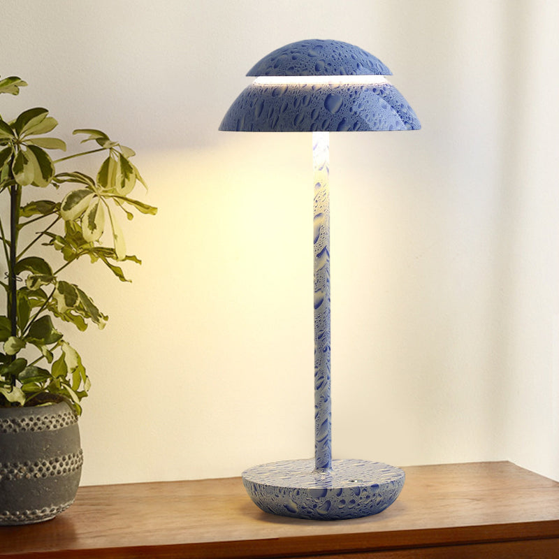 Cordless Portable Plastic Indoor Outdoor Rechargeable Table Lamp