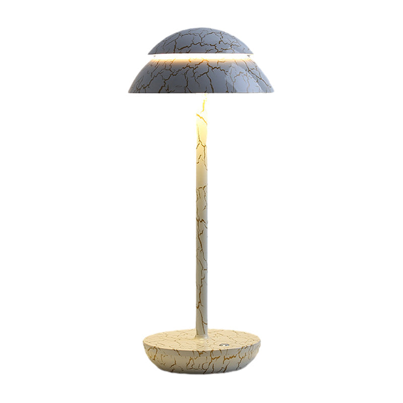 Cordless Portable Plastic Indoor Outdoor Rechargeable Table Lamp