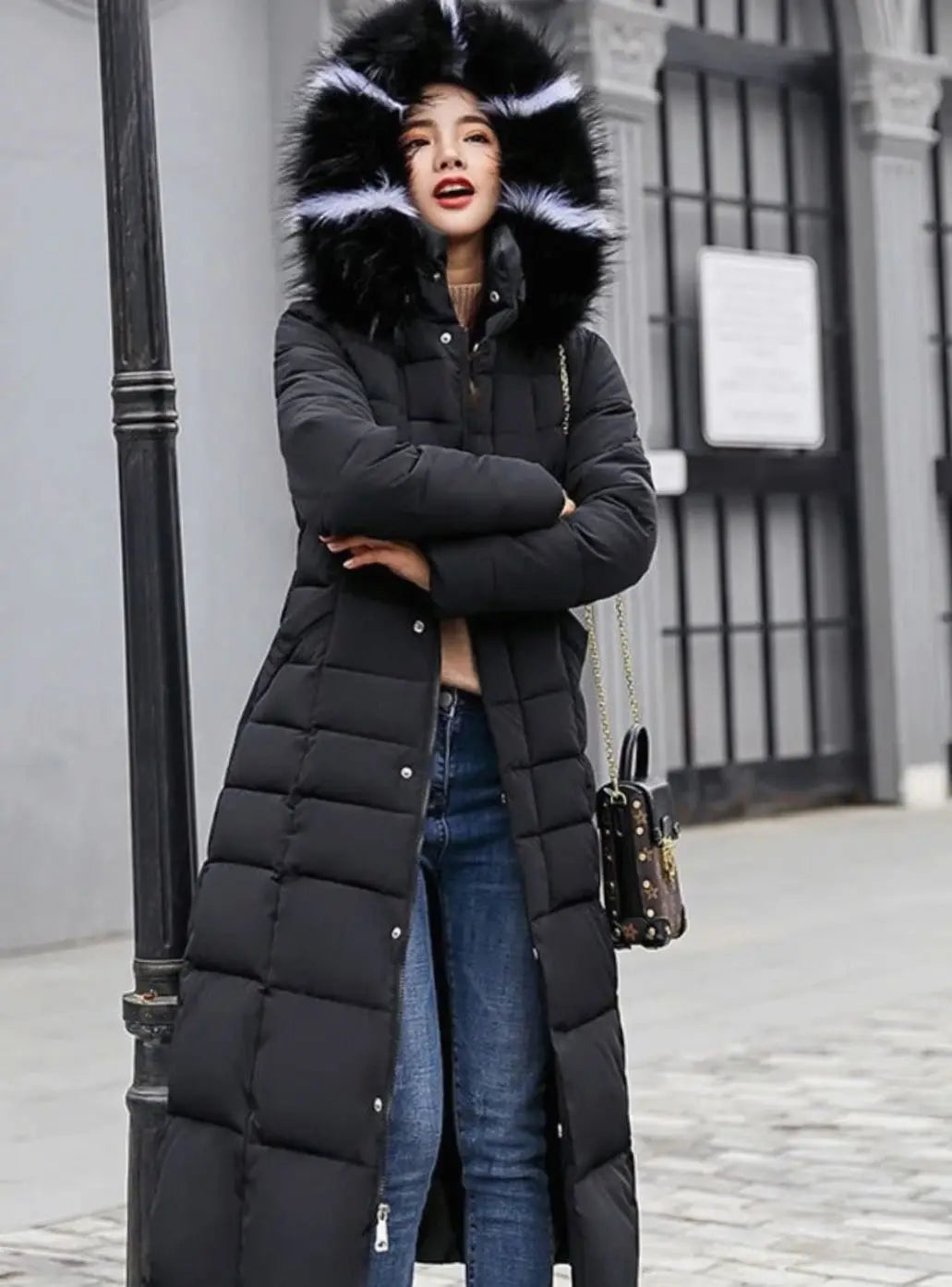 Women's Belted Long Quilted Hooded Puffer Coat Fur Trim
