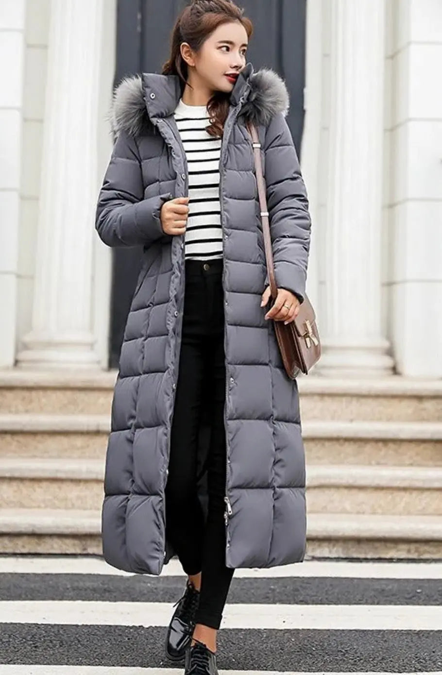 Women's Belted Long Quilted Hooded Puffer Coat Fur Trim