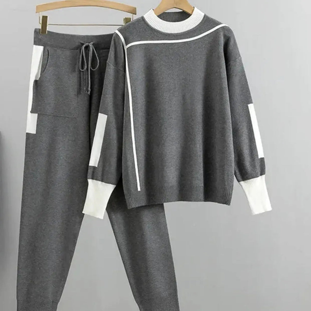 Women's Casual Knit Jogger Pants Set Contrast Trim Two-Piece