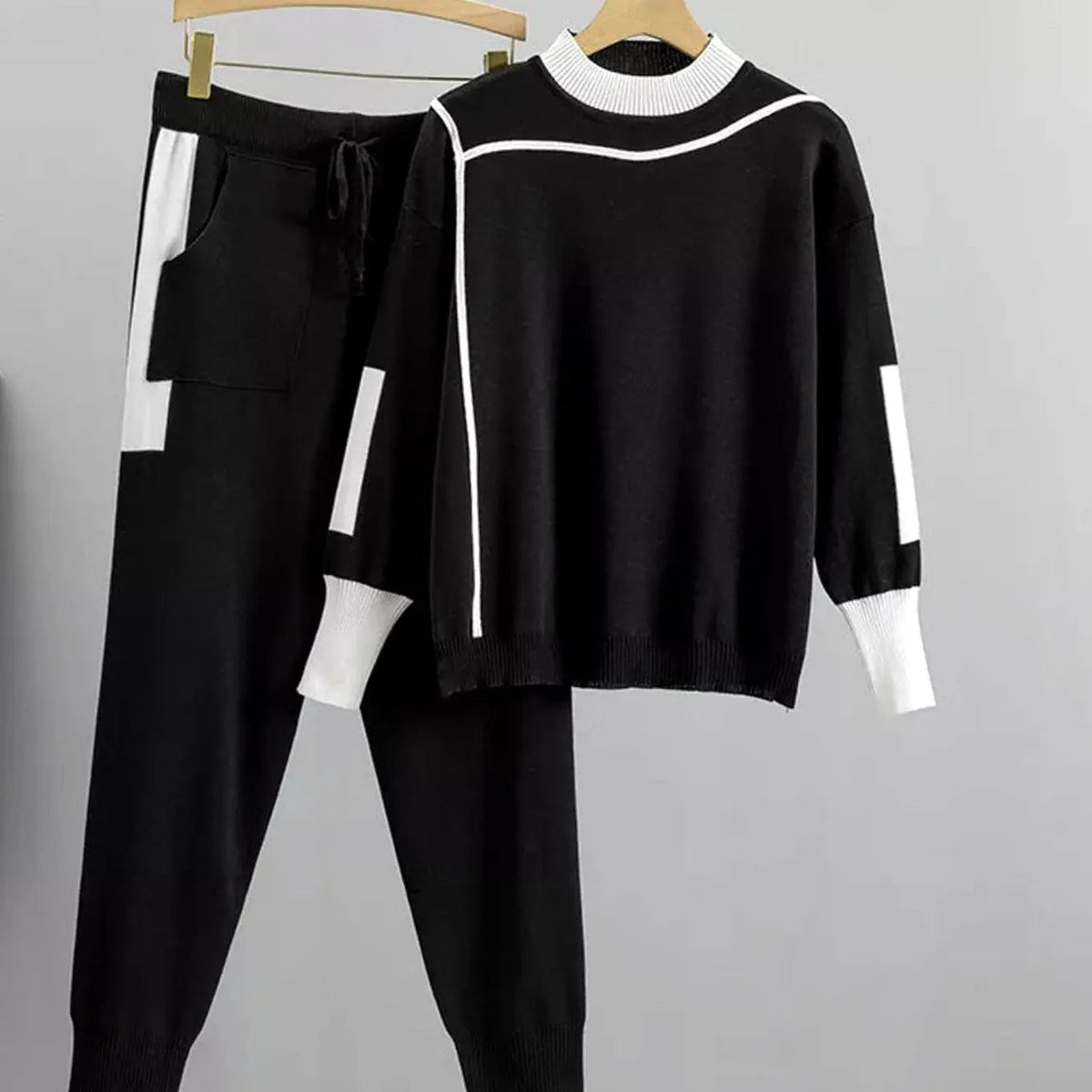 Women's Casual Knit Jogger Pants Set Contrast Trim Two-Piece