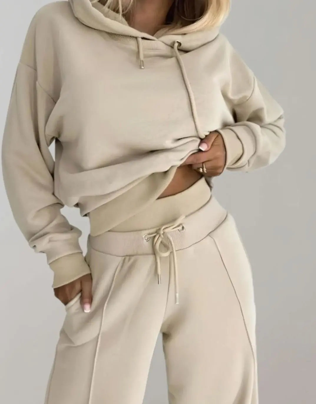 Women's Cropped Hoodie Wide-Leg Drawstring Tracksuit Set