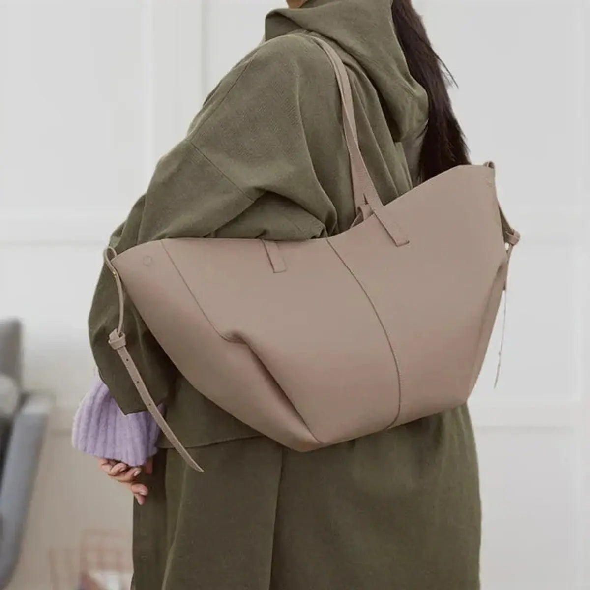 Women's Large Vintage Faux Leather Shoulder Tote Bag