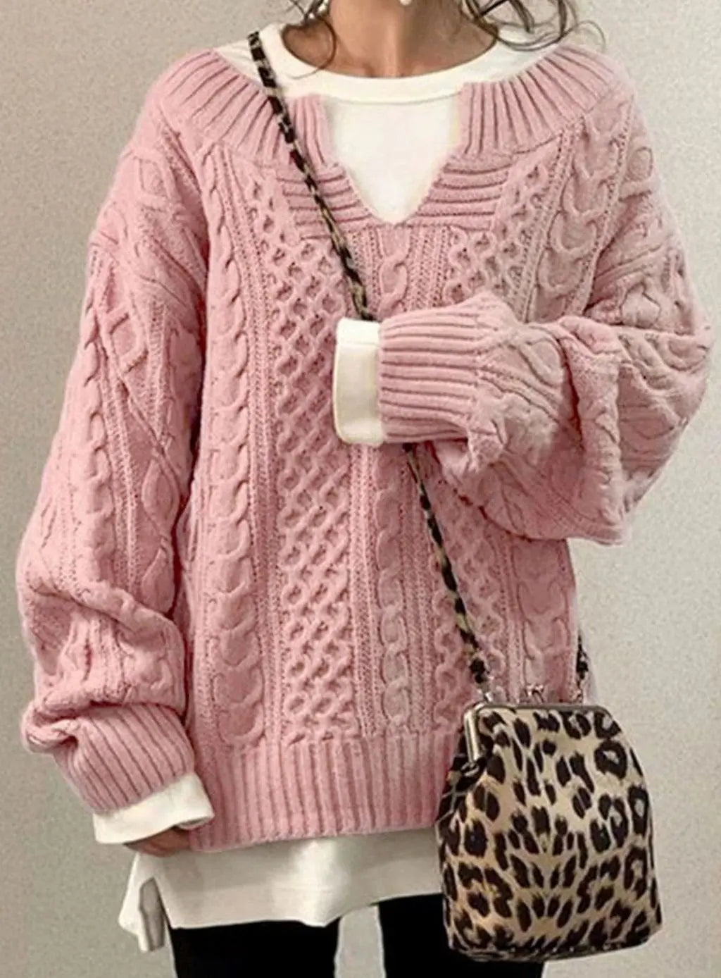Women's Oversized Cable Knit Sweater V-Neck Layered Jumper