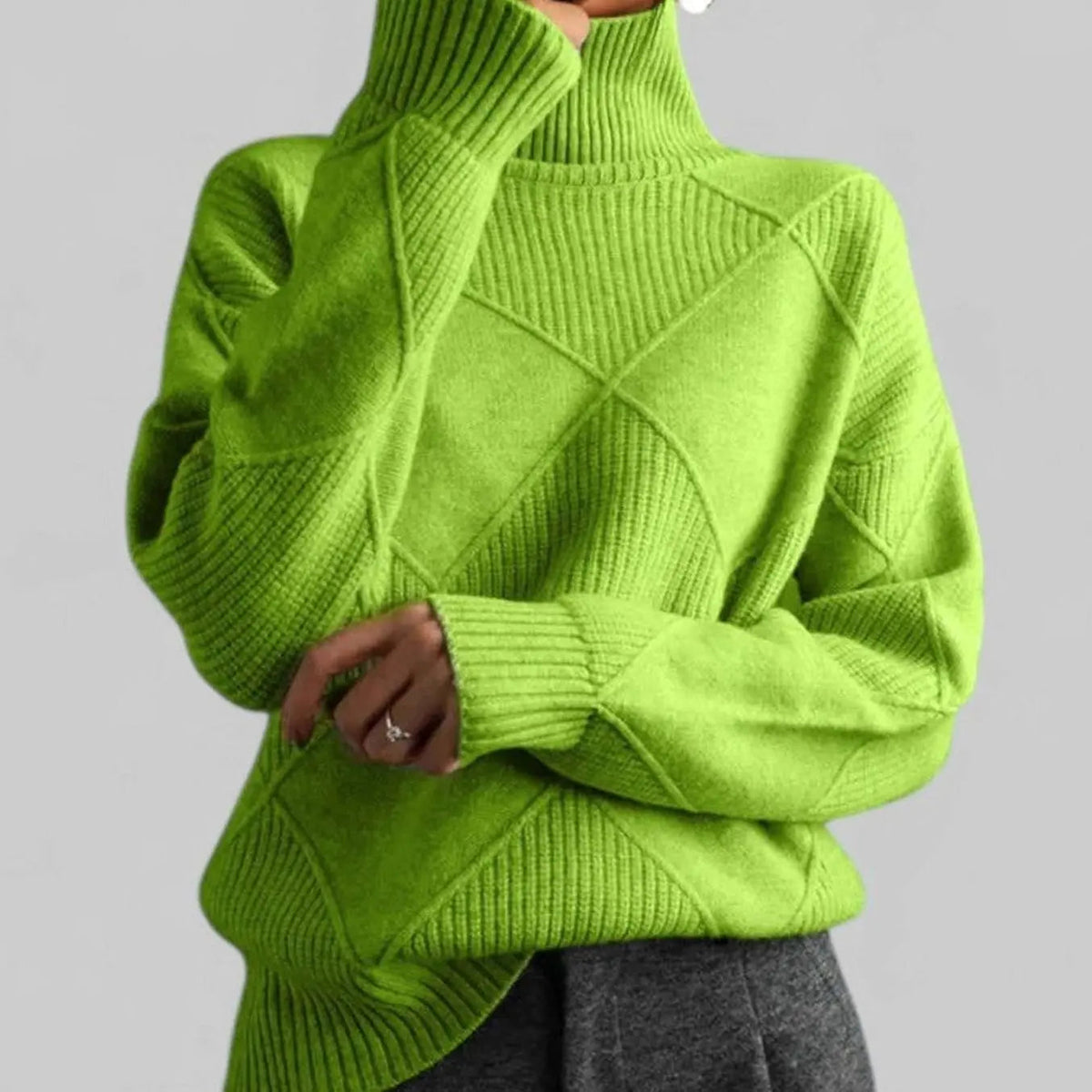 Women's Oversized Diamond-Knit Turtlenecks Sweater