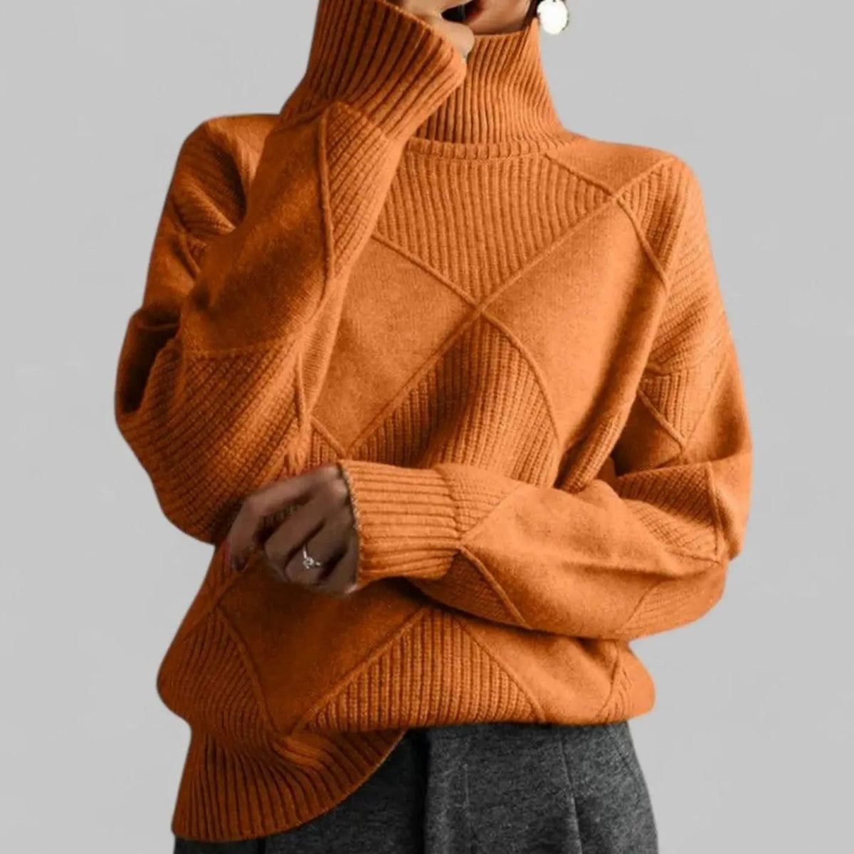 Women's Oversized Diamond-Knit Turtlenecks Sweater