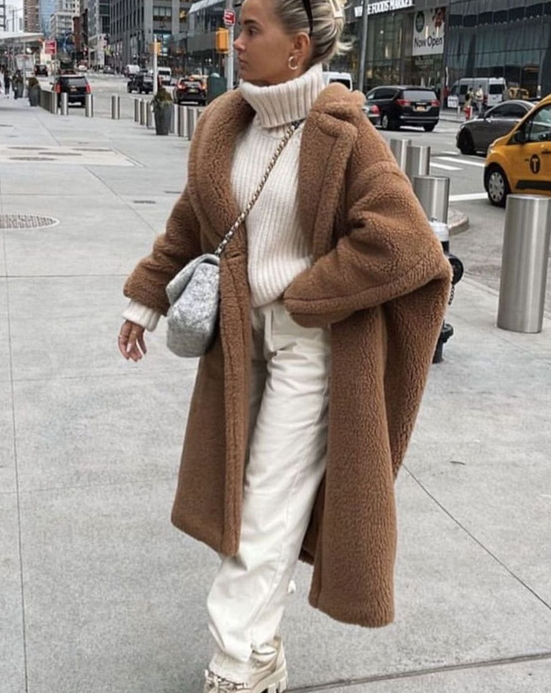 Emily | Women's Oversized Teddy Faux Fur Long Winter Coat
