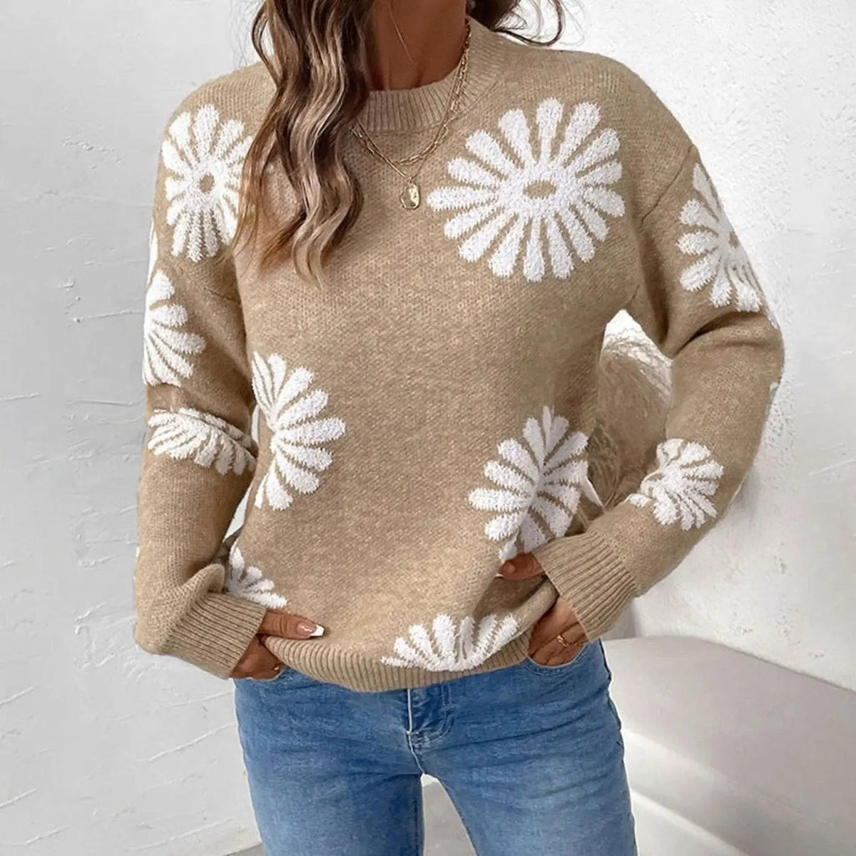 Women's Relaxed-Fit Floral Intarsia Knit Crew-Neck Jumper